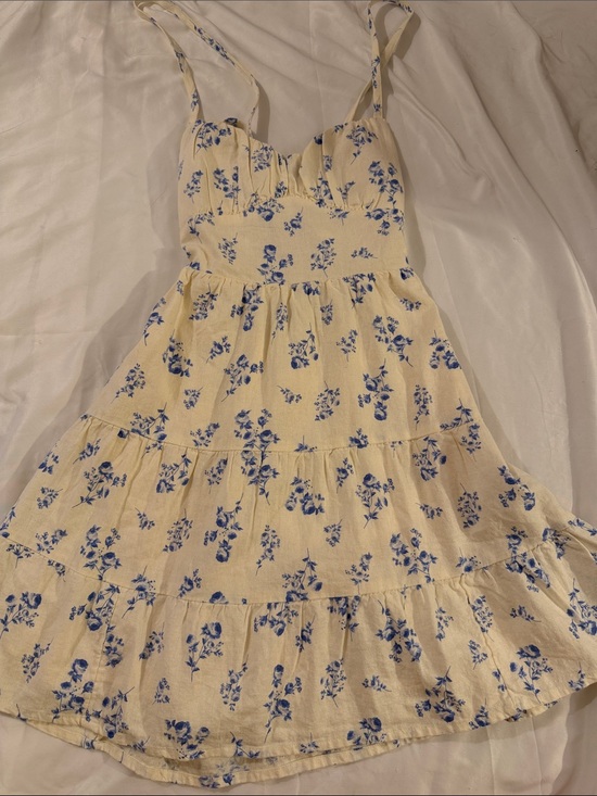 Hollister Dresses & Skirts - Hollister Cream Mini Dress with Blue Floral Print